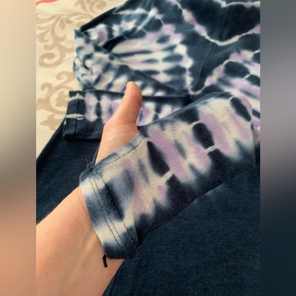 WE The Free Free People Psychedelic Tie-dye Turtleneck Top In Navy Size Medium - Picture 12 of 16